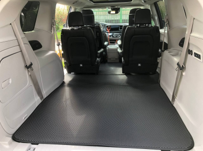 Autokoberce do Chrysler Pacifica 7-miestny Benzín 2 gen Minivan (2016-2025)